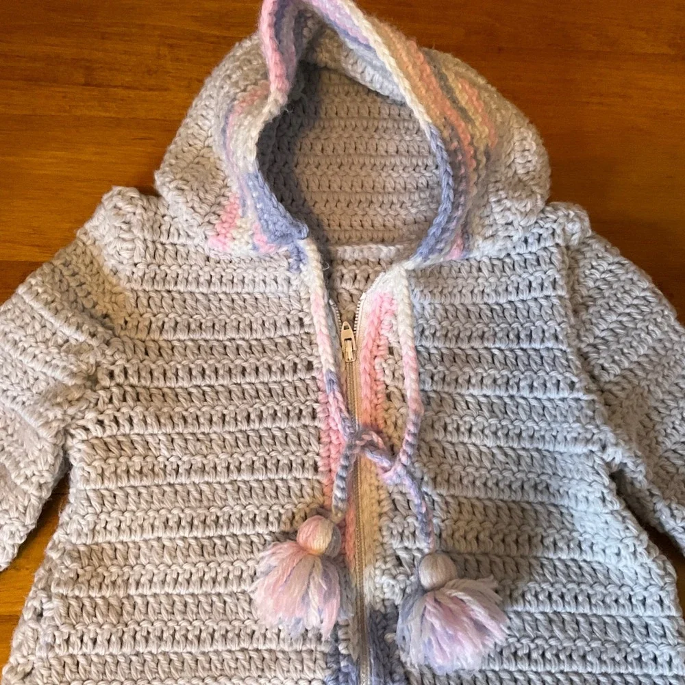 Vintage Handmade Crochet‎ Baby Cocoon Sleep Sack Hoodie Pink Blue Trim Pompoms